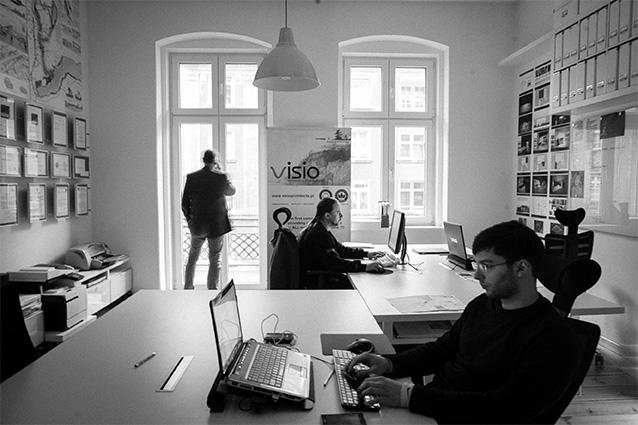 Edukacja dla zrównoważonego rozwoju: budowanie kompetencji jutra w sektorze budowlanym